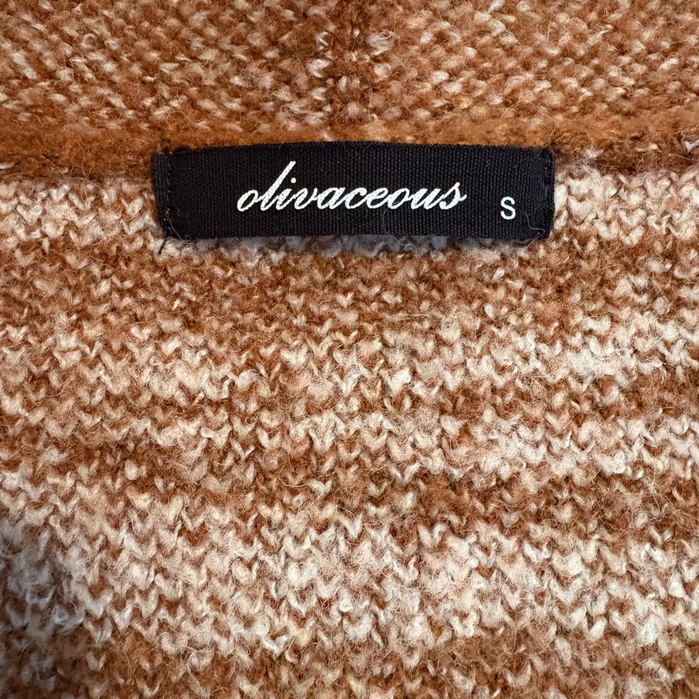 Casual Autumn Women's Cardigan - Off Shoulder V-Neck Sweater size Small - Picture 4 of 6